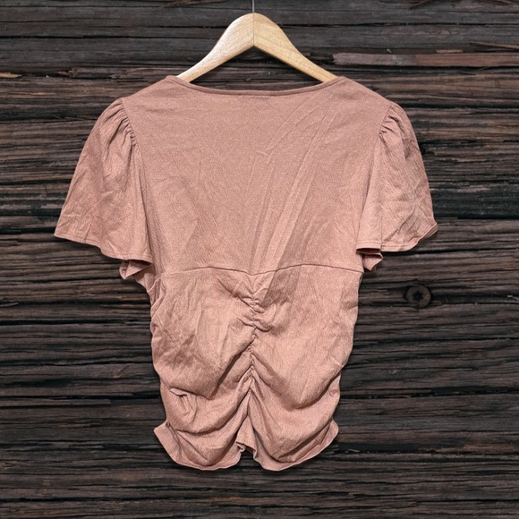 Another love Ruched Top NWT - Picture 2 of 4